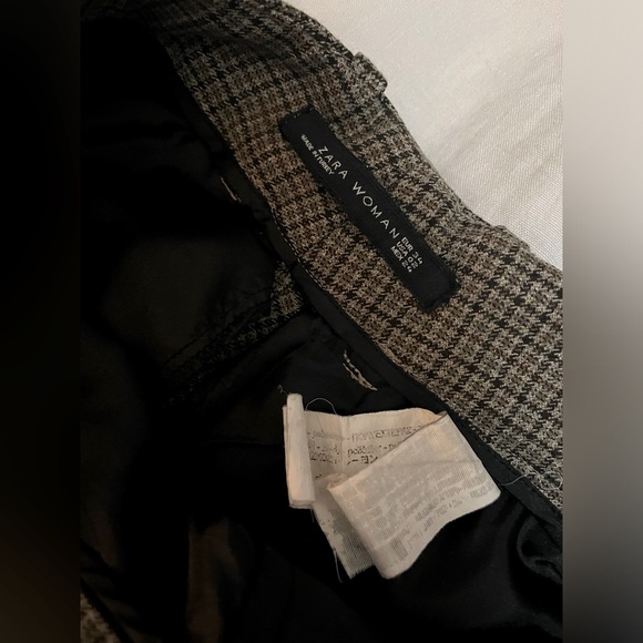 Zara Plaid Asymmetrical Hem Trousers XS - Picture 6 of 7